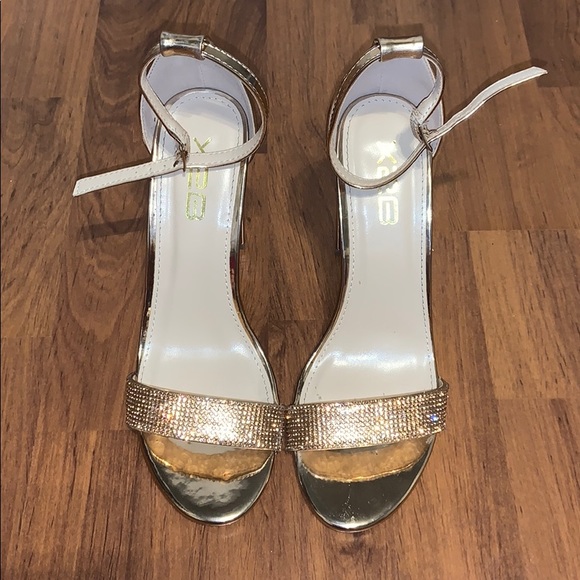 x2B Shoes Rose Gold Chunky Heel Poshmark
